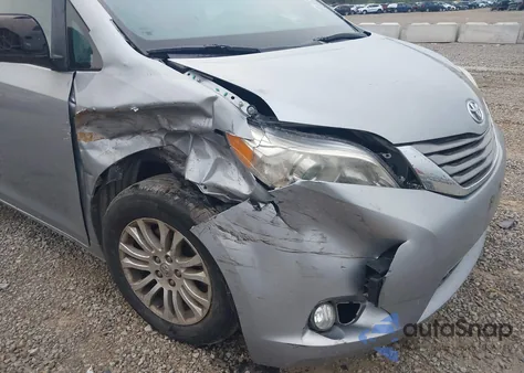 2016 Toyota Sienna Xle 8 Passenger from USA, damaged, VIN 5TDYK3DC2GS730101